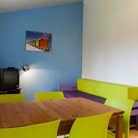 Camping Insolite Le Haut Village Saint-Michel-Chef-Chef Exterior foto