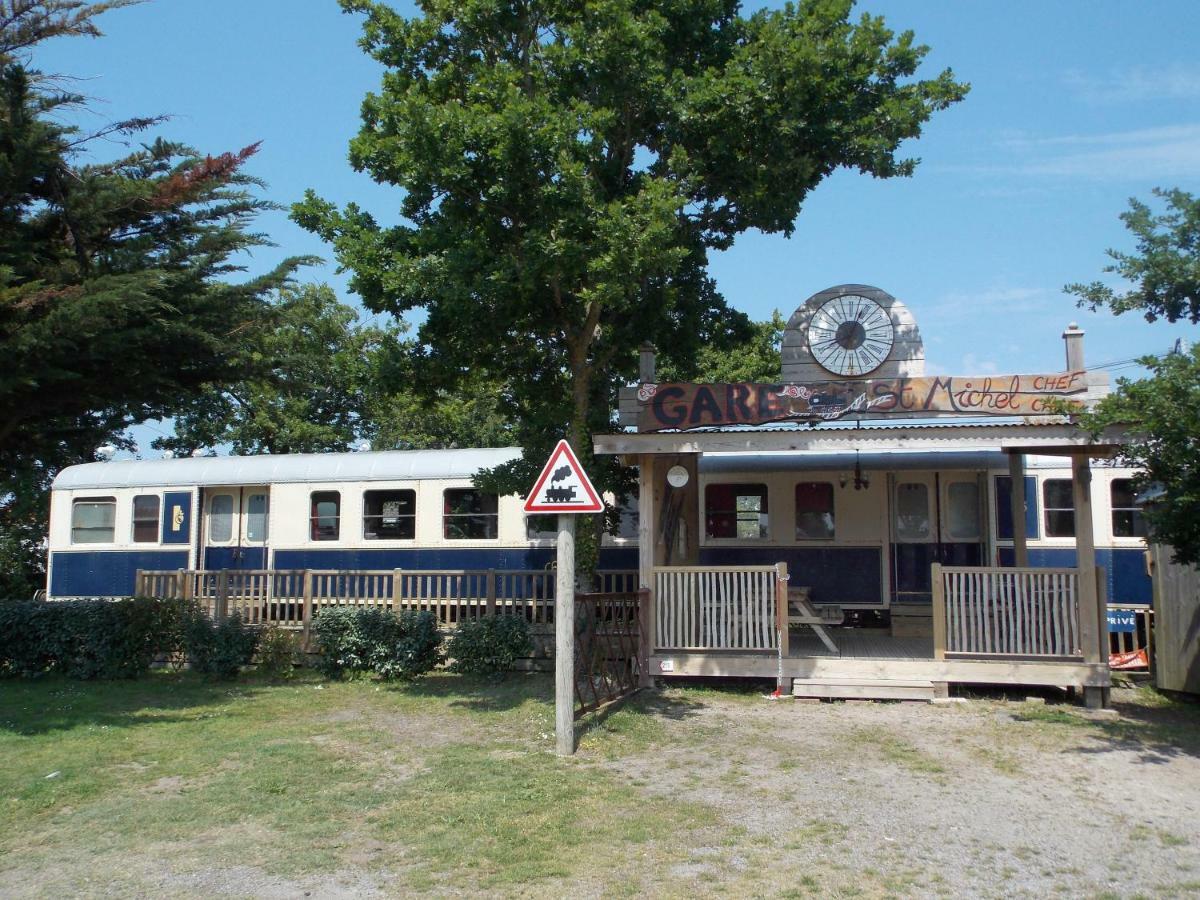 Insolite Le Village Camping