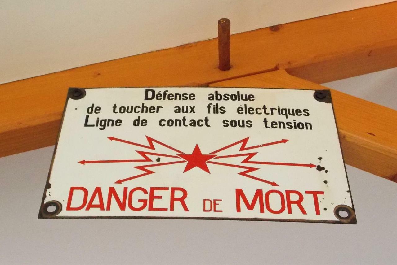 Camping Insolite Le Village Saint-Michel-Chef-Chef