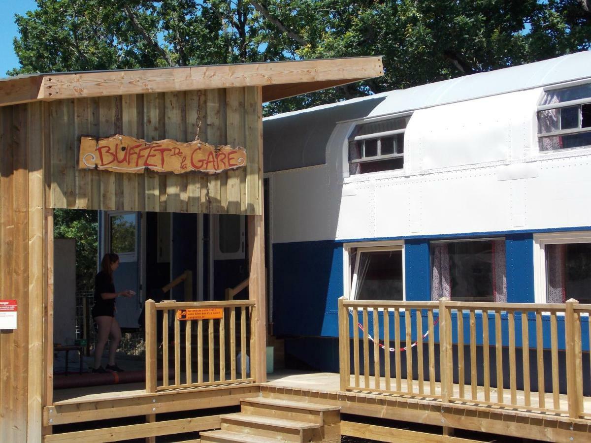 Camping Insolite Le Village Saint-Michel-Chef-Chef