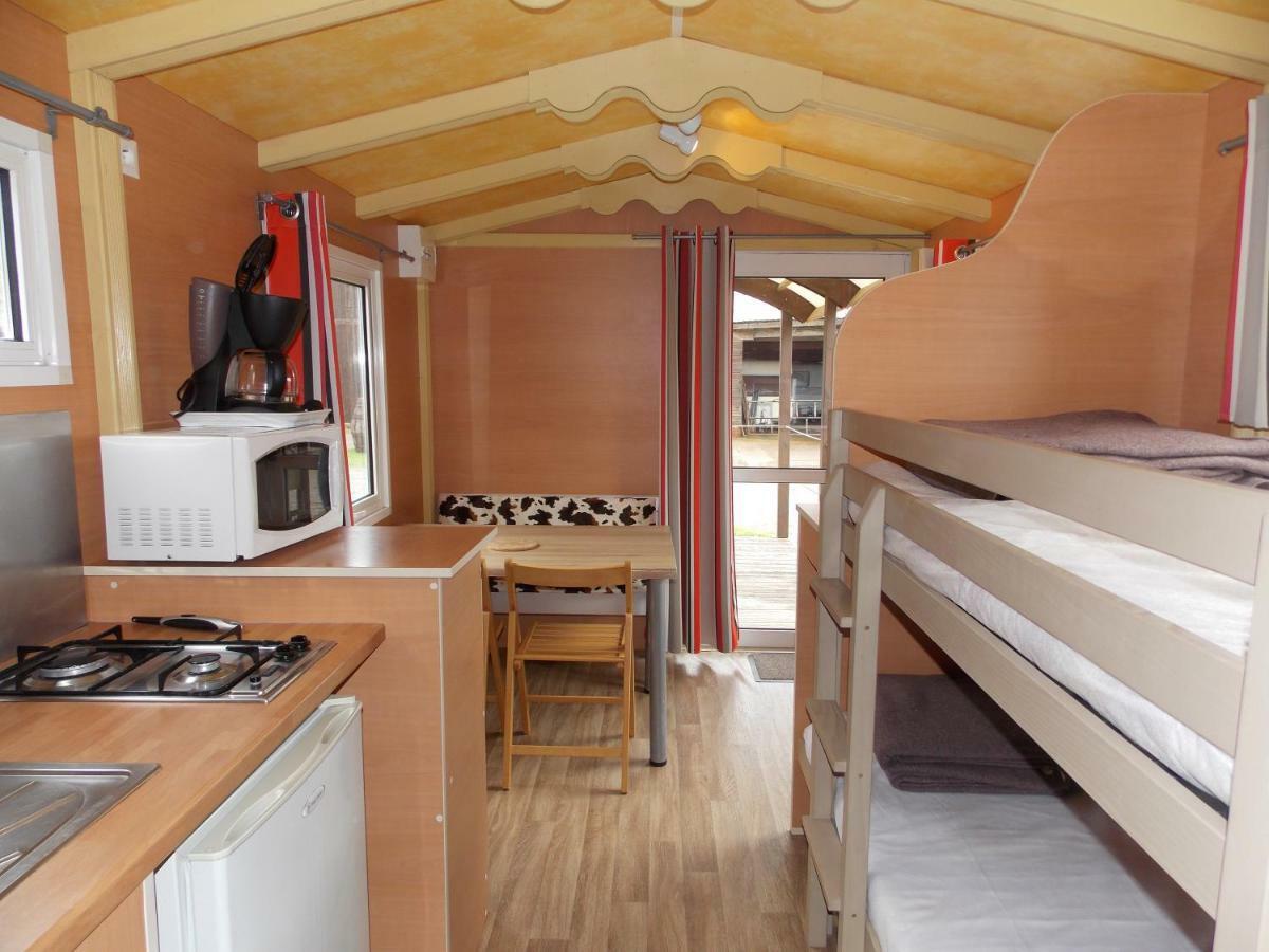 Insolite Le Village Camping *
